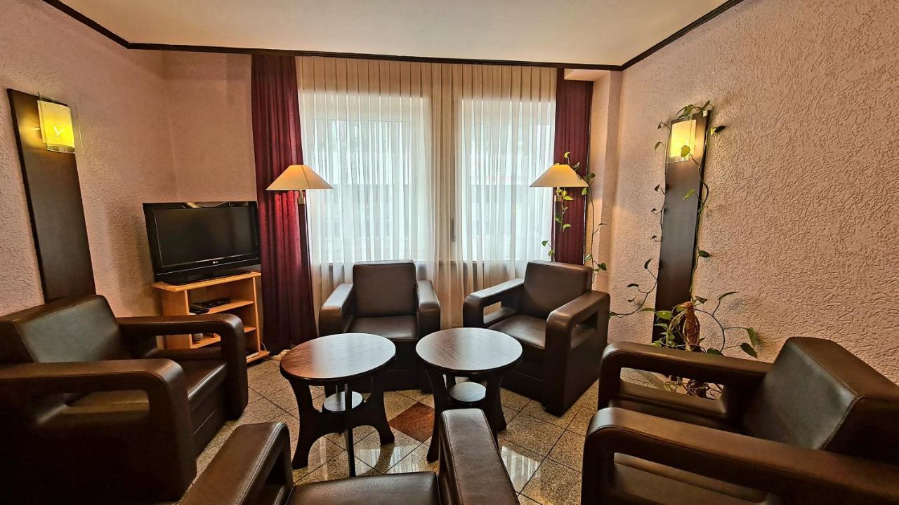 Hotel Zentrum Hannover Bagian luar foto