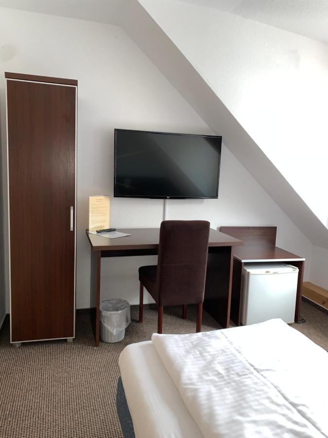 Hotel Zentrum Hannover Bagian luar foto